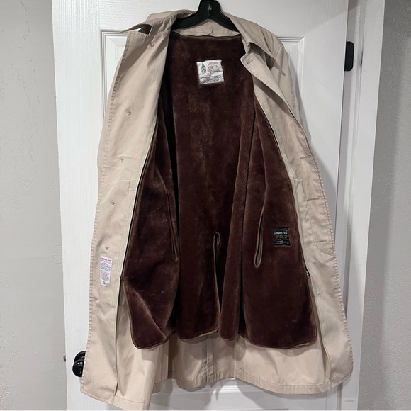 London Fog Classic Tan Trench Coat - Picture 2 of 12